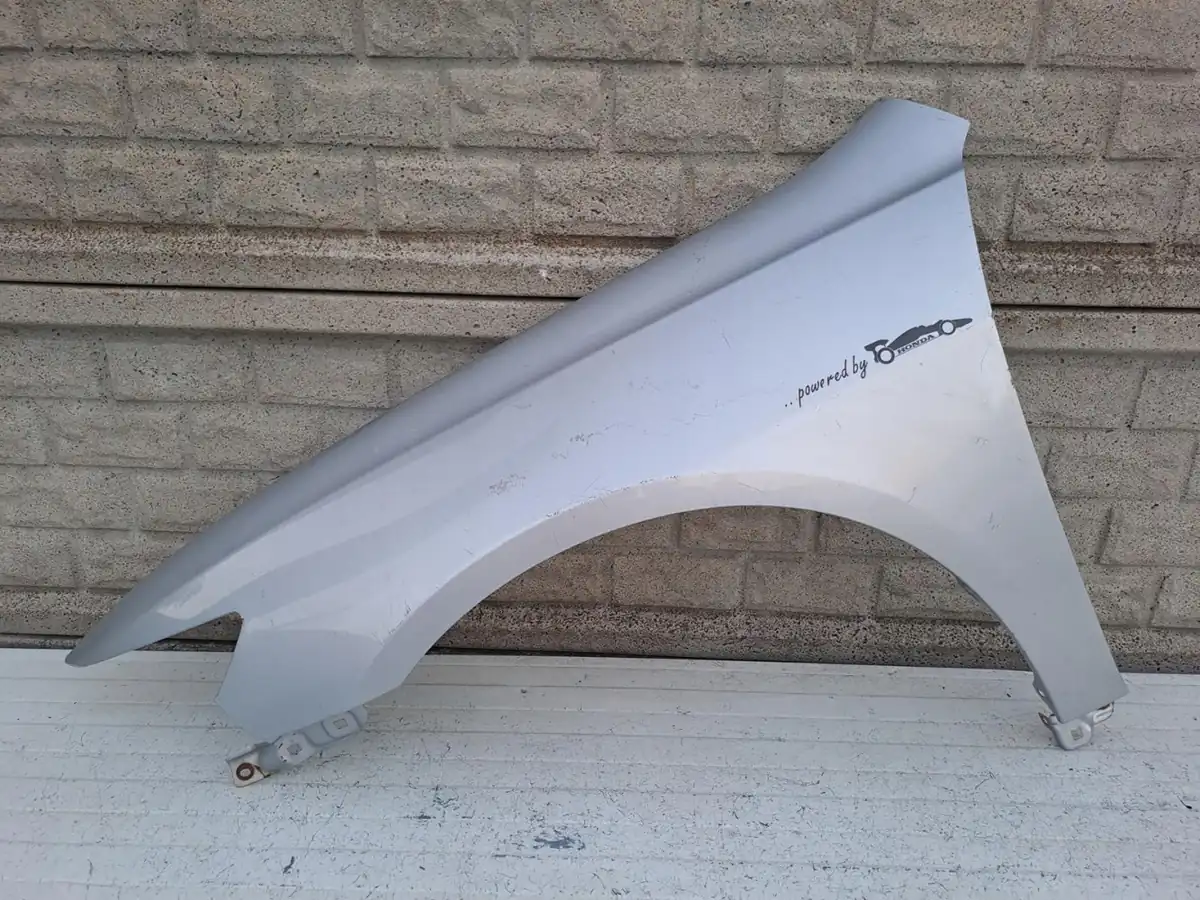 Aripa fata stanga Honda 03 08
