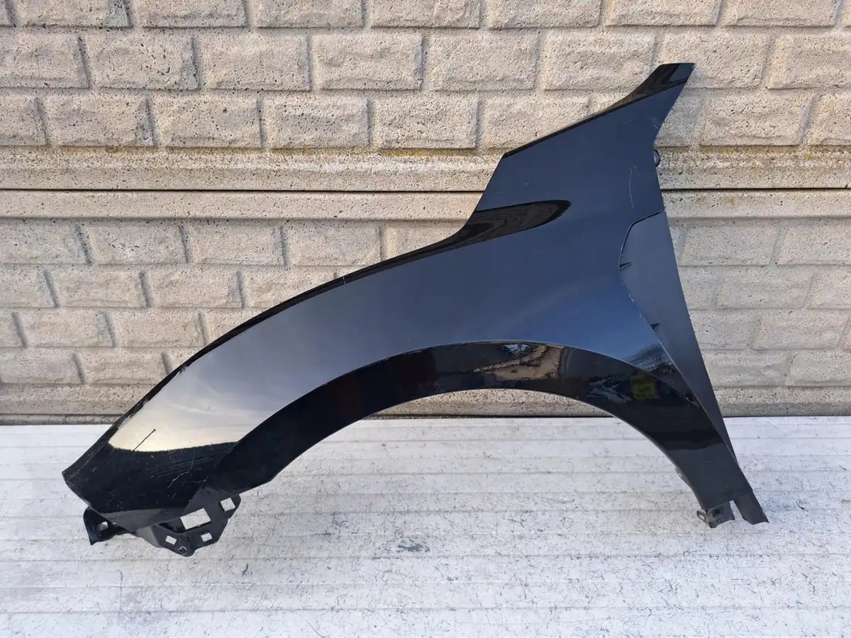 Aripa fata stanga Honda 15 22