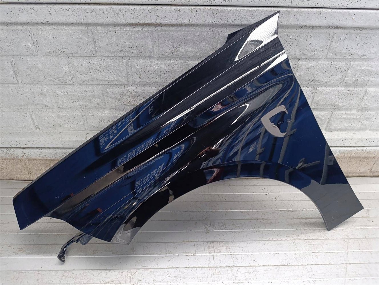 Aripa fata stanga Peugeot 308 T10