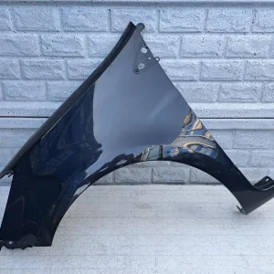 Aripa fata stanga Renault 3 185 06 13 Oryginal