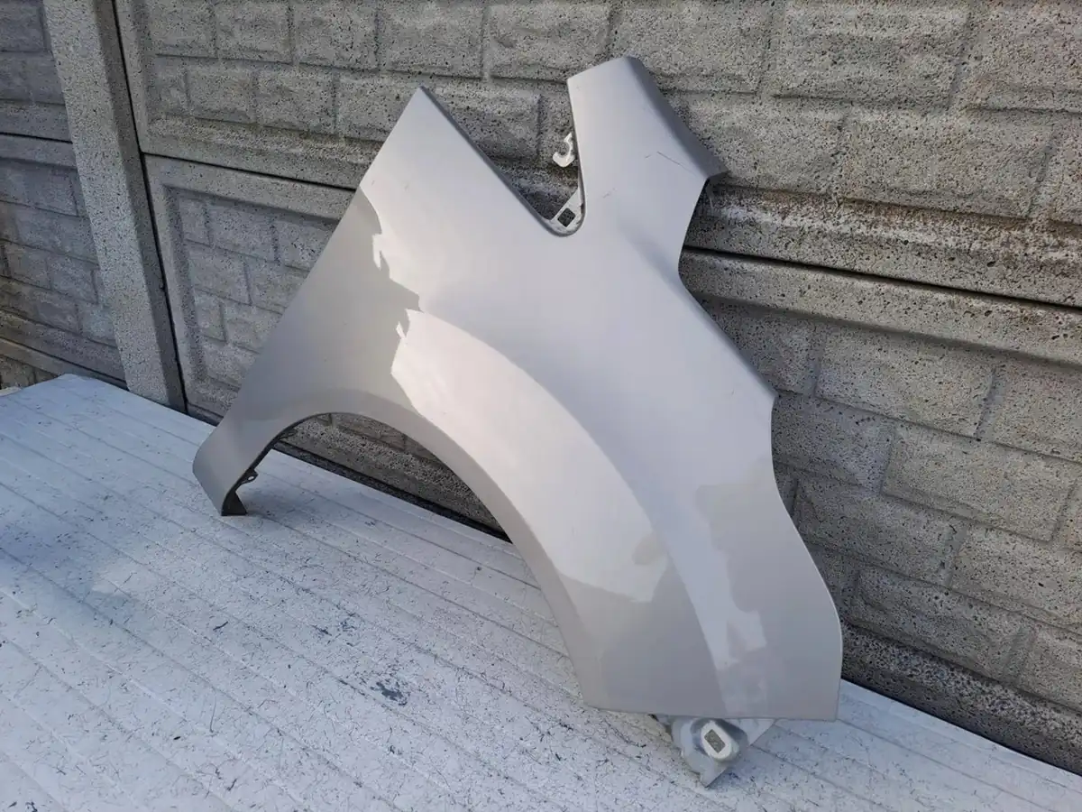Aripa fata dreapta Ford 12 20