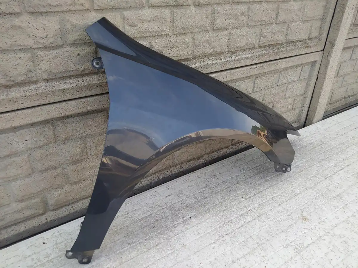 Aripa fata dreapta Honda 03 08
