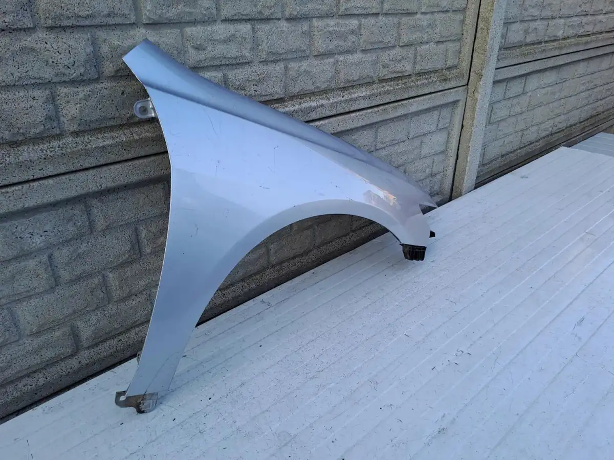 Aripa fata dreapta Honda 03 08