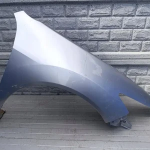 Aripa fata dreapta Honda 03 08 Oryginal