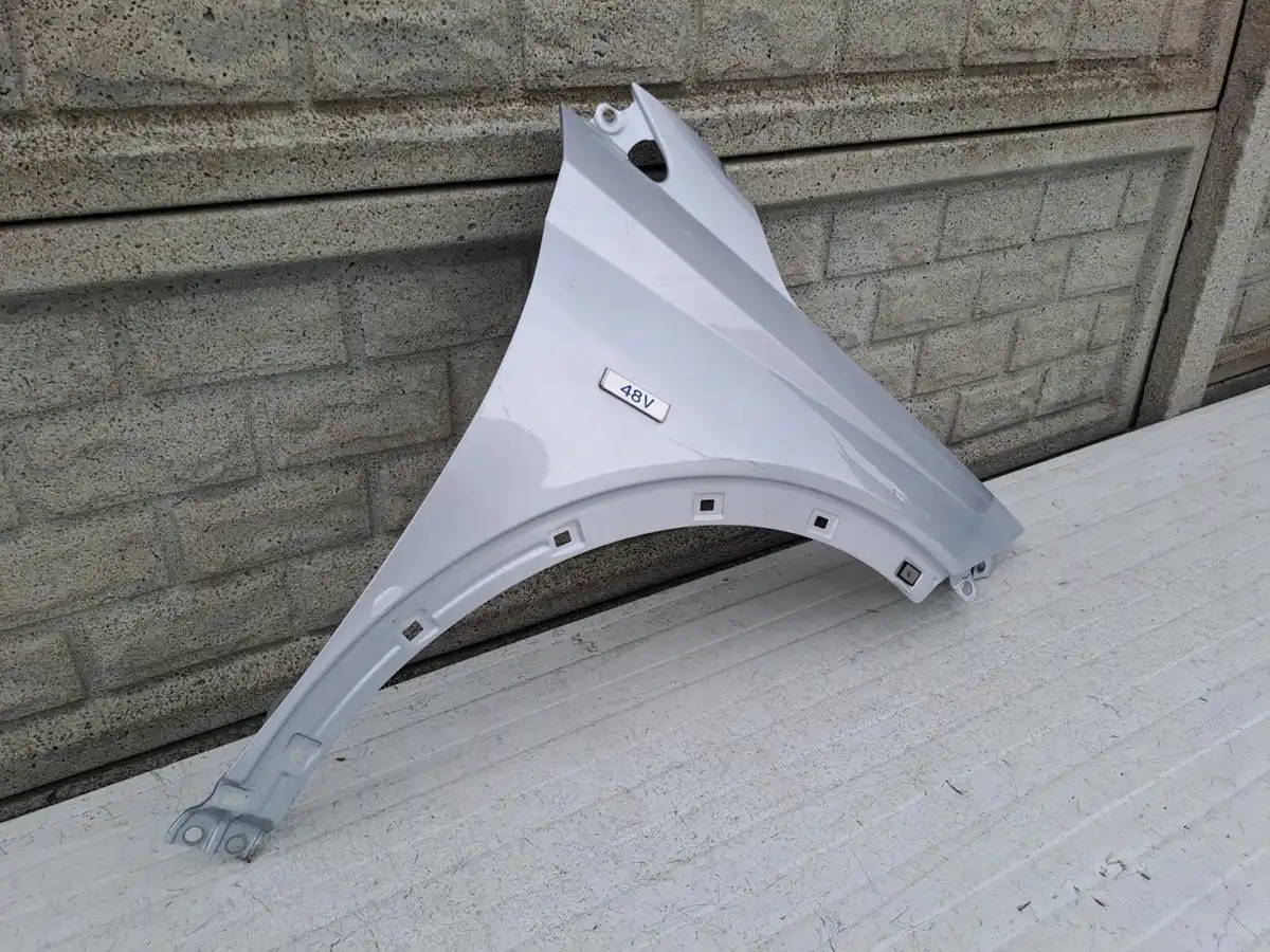 Aripa fata dreapta Hyundai 13453448358