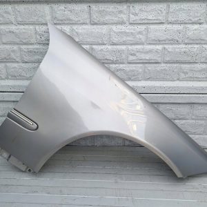 Aripa fata dreapta Mercedes-Benz Cl203 Oryginal