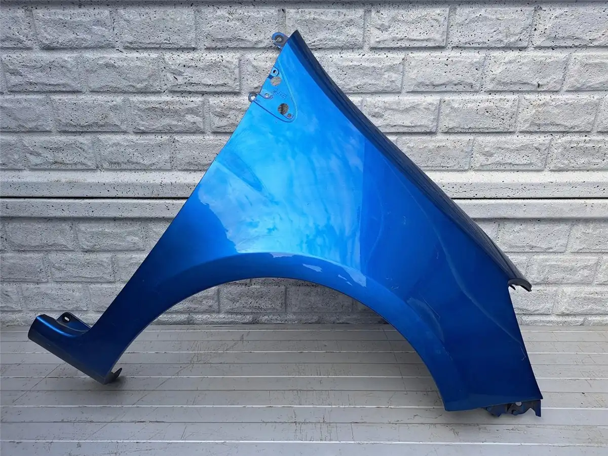 Aripa fata dreapta Renault 3 185 06 13 Oryginal