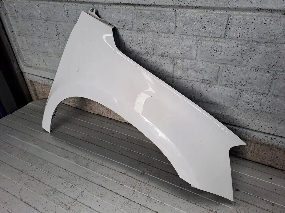 Aripa fata dreapta Skoda 13 18 Oryginal