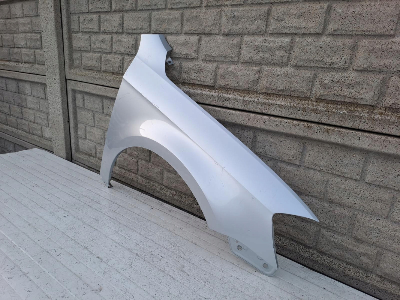 Aripa fata dreapta Volkswagen B7 2010 2017 - Image 2