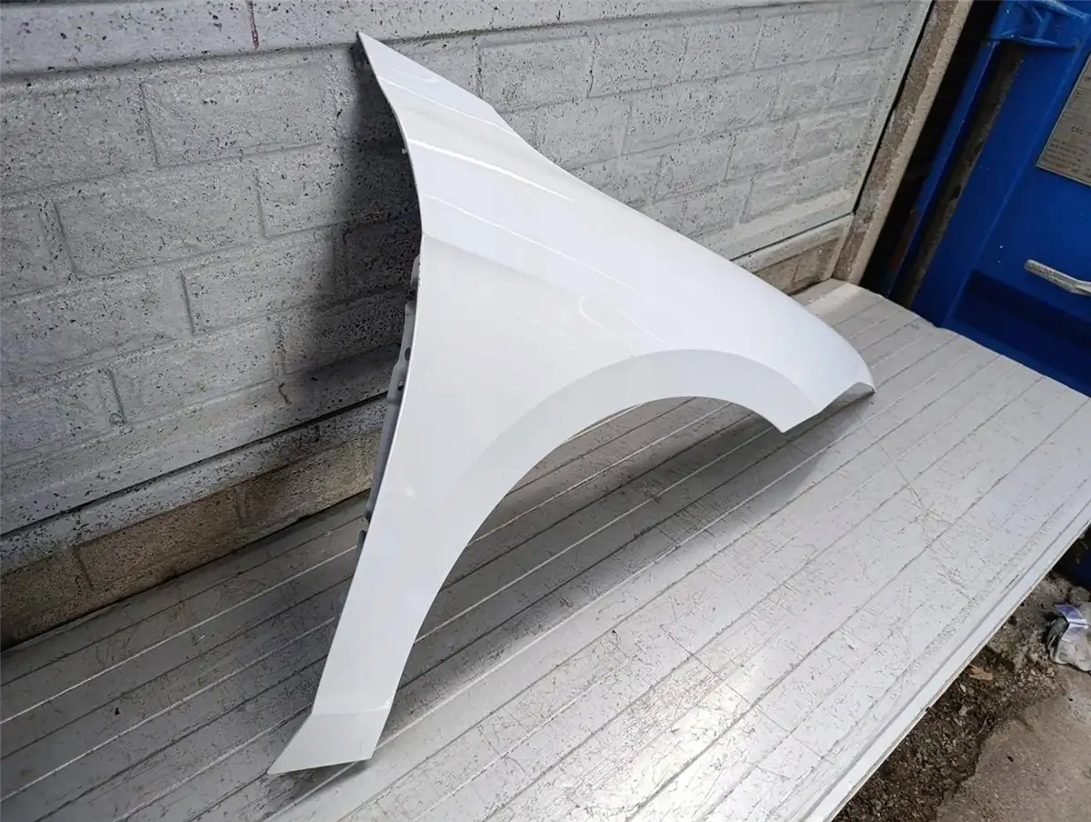 Aripa fata dreapta Volkswagen B9 2023 2025 Oryginal