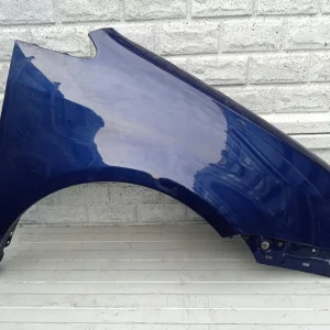 Aripa fata dreapta Volkswagen 2003 2010