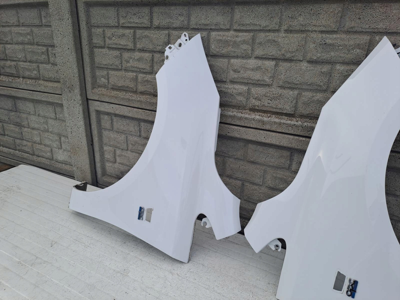 Aripa fata stanga Toyota Corsa E 2015 2019 - Image 3