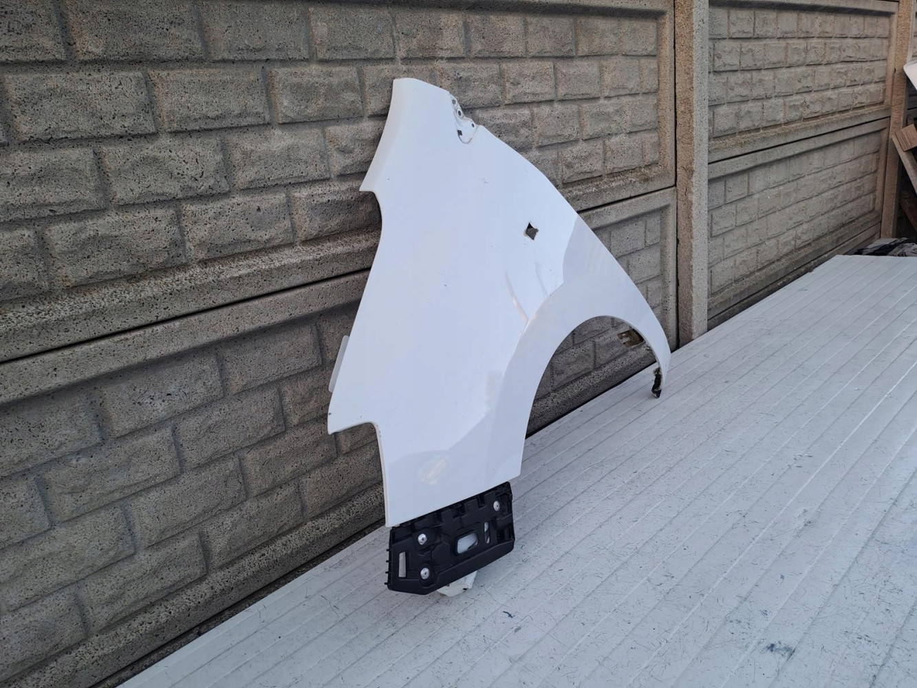 Aripa fata stanga Dacia Dokker Lodgy - Image 2