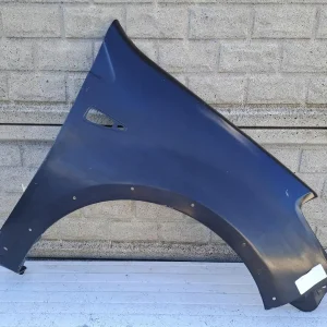Aripa fata dreapta Dacia Sandero 07 12