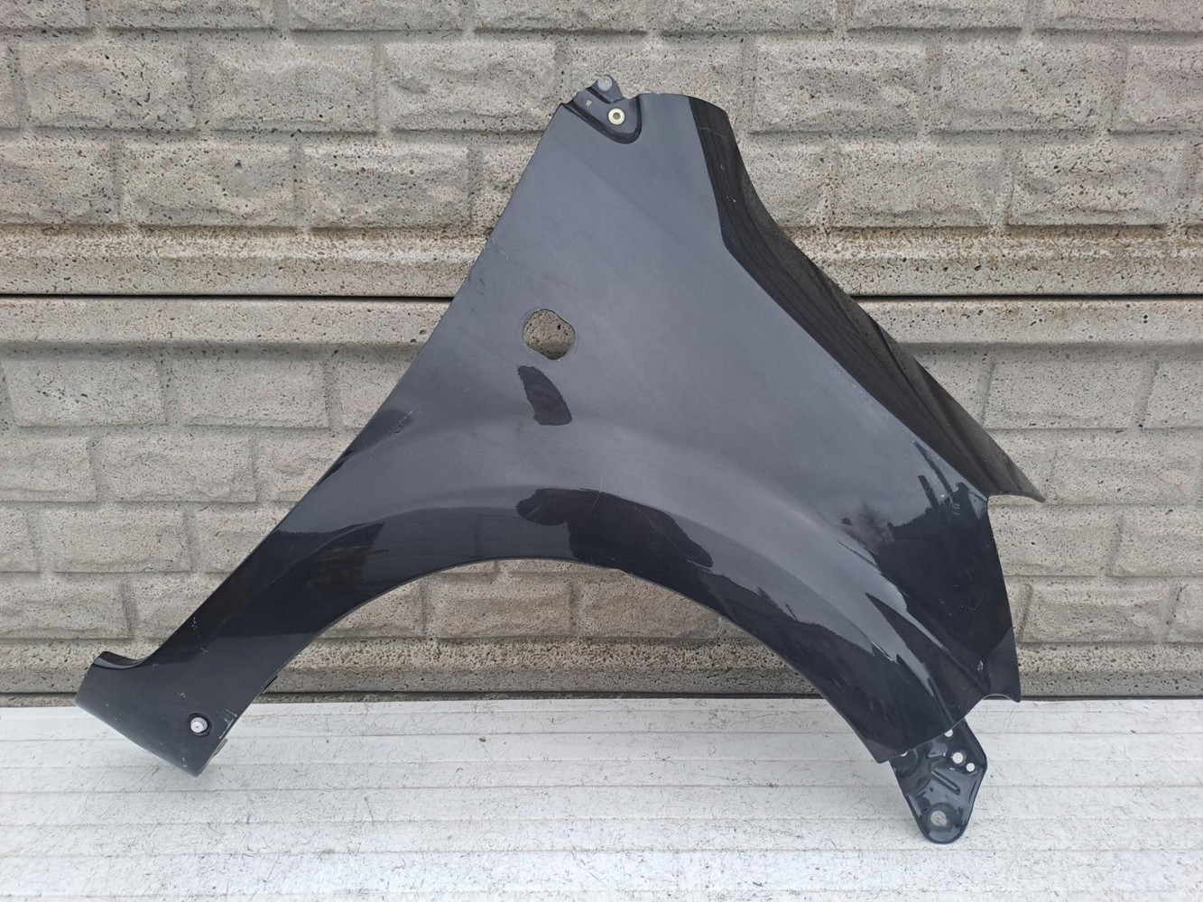 Aripa fata dreapta Pozostale Daihatsu Sirion