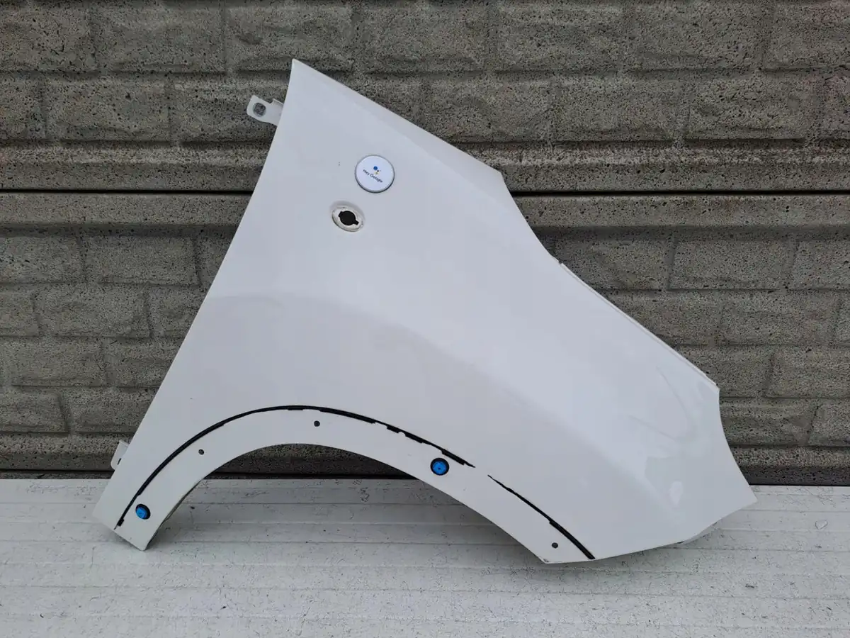 Aripa fata dreapta Fiat 500l Trekking