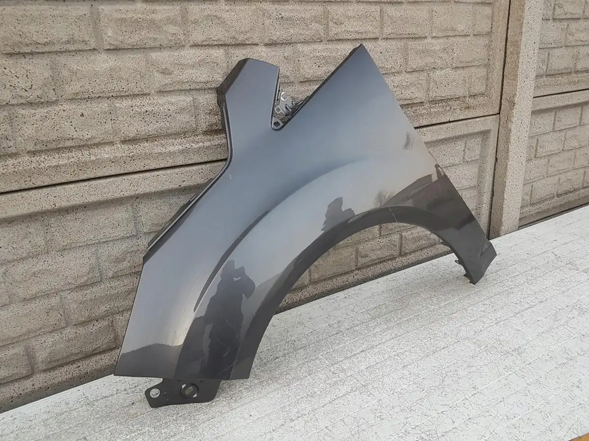 Aripa fata stanga Ford C Max Mk2 11 19