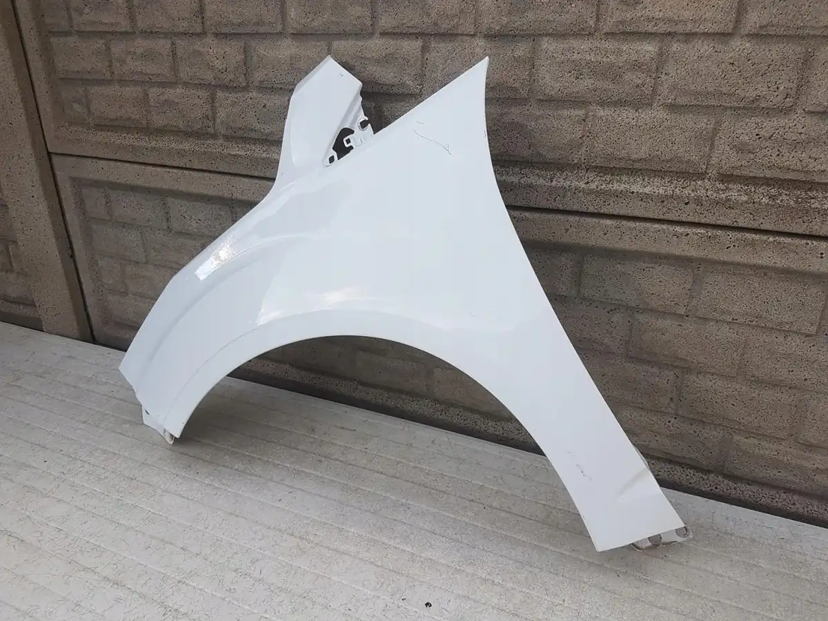 Aripa fata stanga Ford C Max Mk2 11 19