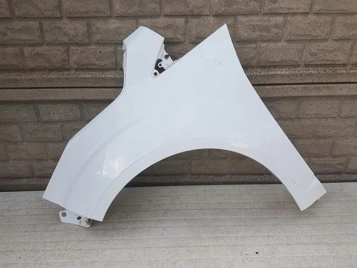 Aripa fata stanga Ford C Max Mk2 11 19