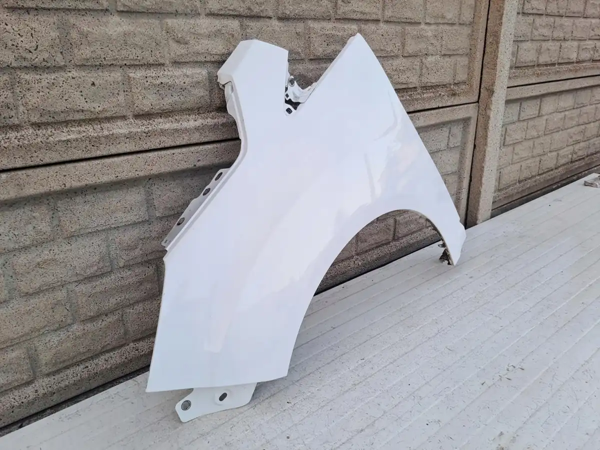 Aripa fata stanga Ford C Max Mk2 11 19