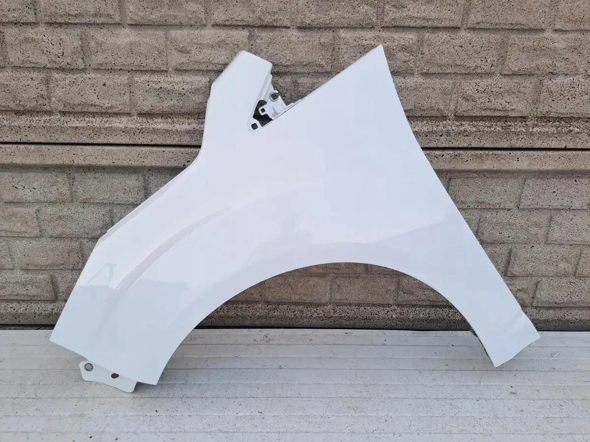 Aripa fata stanga Ford C Max Mk2 11 19