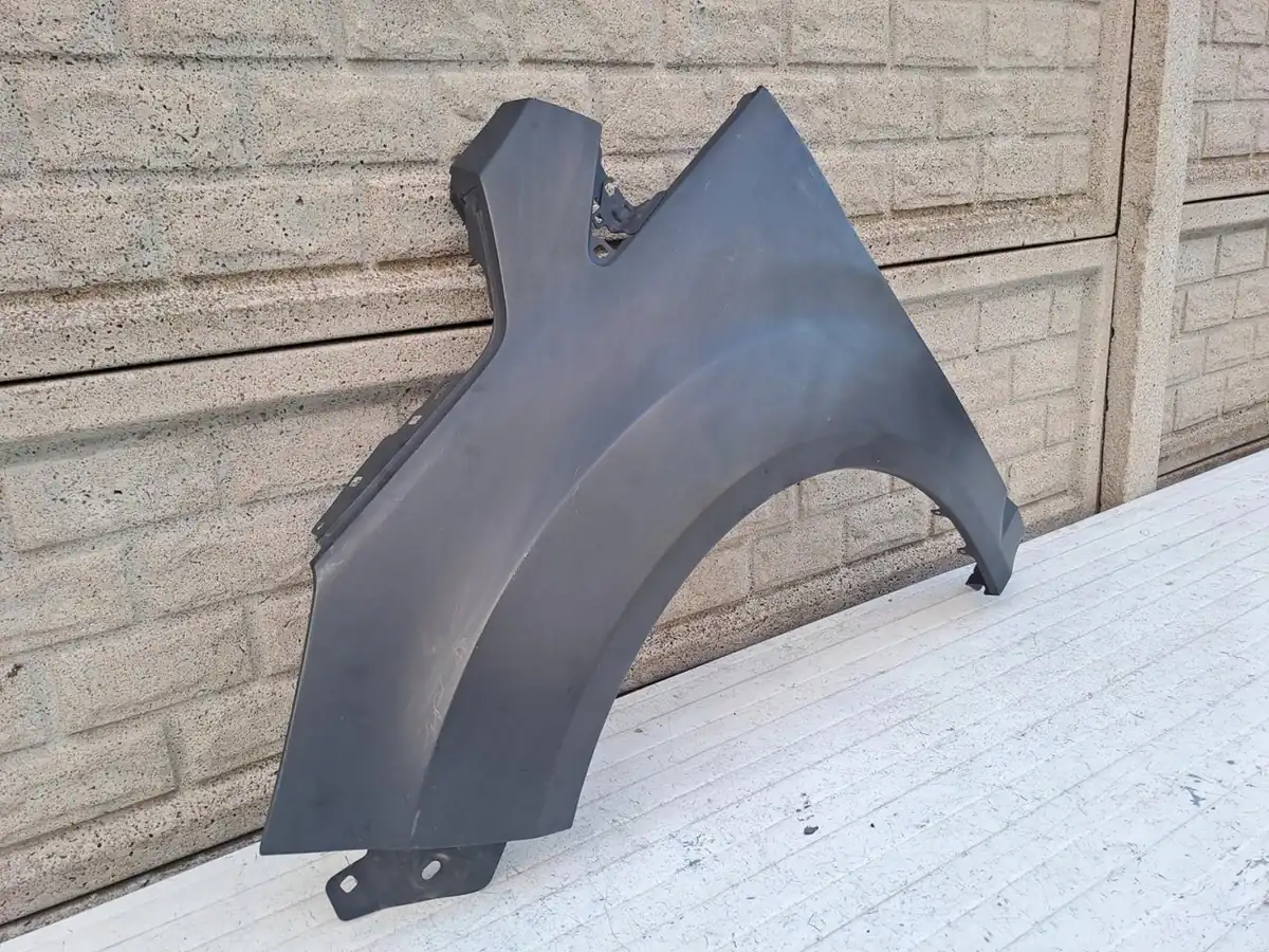 Aripa fata stanga Ford C Max Mk2 11 19