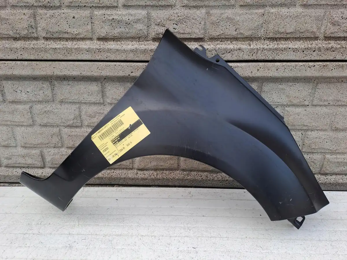 Aripa fata dreapta Ford Fiesta 08 17 Mk7