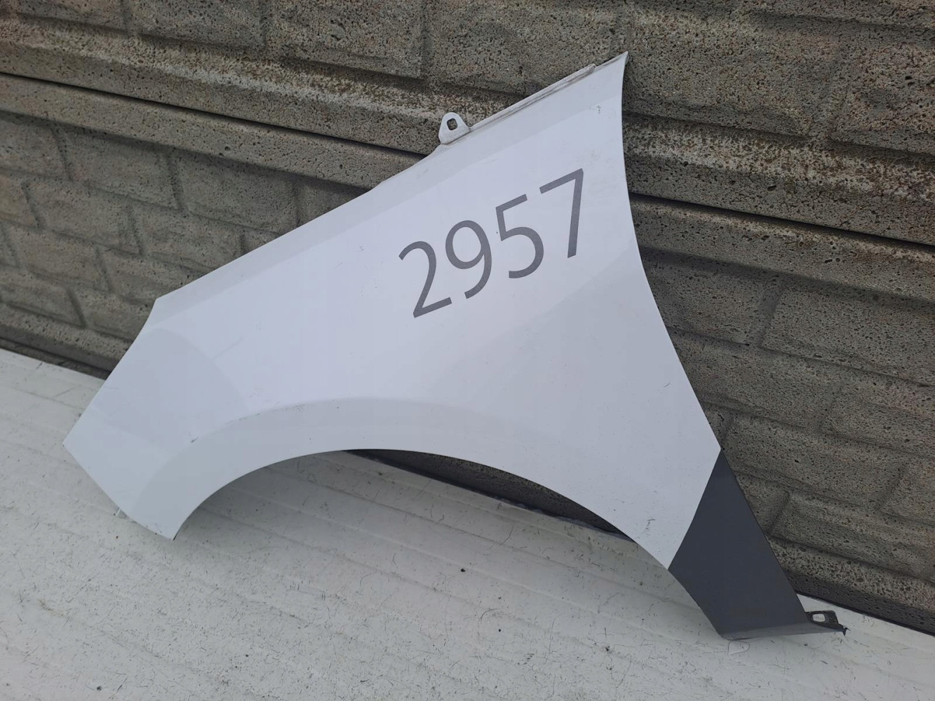 Aripa fata stanga Ford Fiesta Mk8 Mk 8 16 22 - Image 3