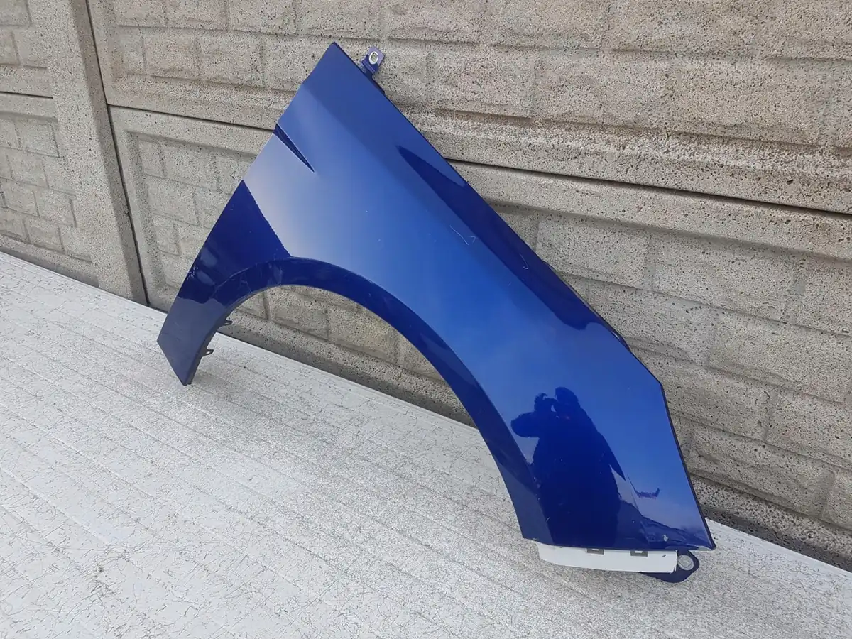 Aripa fata dreapta Ford Focus Mk3 11 18