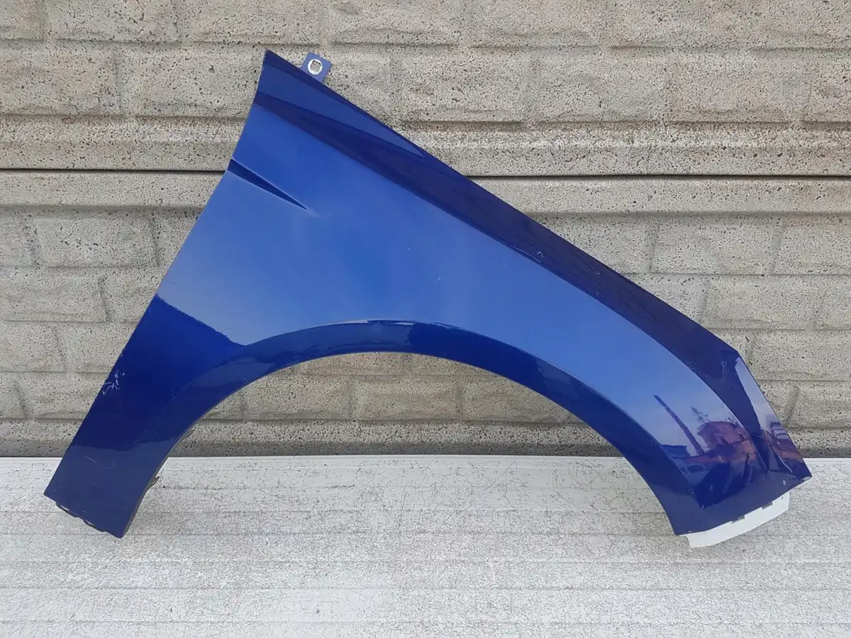 Aripa fata dreapta Ford Focus Mk3 11 18