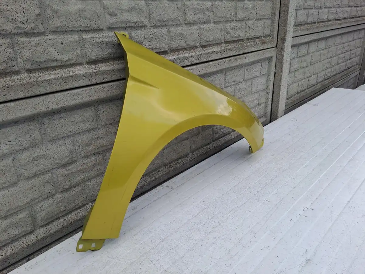 Aripa fata dreapta Ford Focus Mk3 11 18