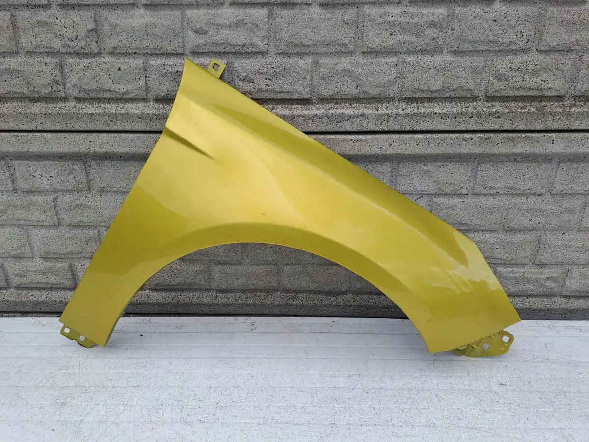 Aripa fata dreapta Ford Focus Mk3 11 18