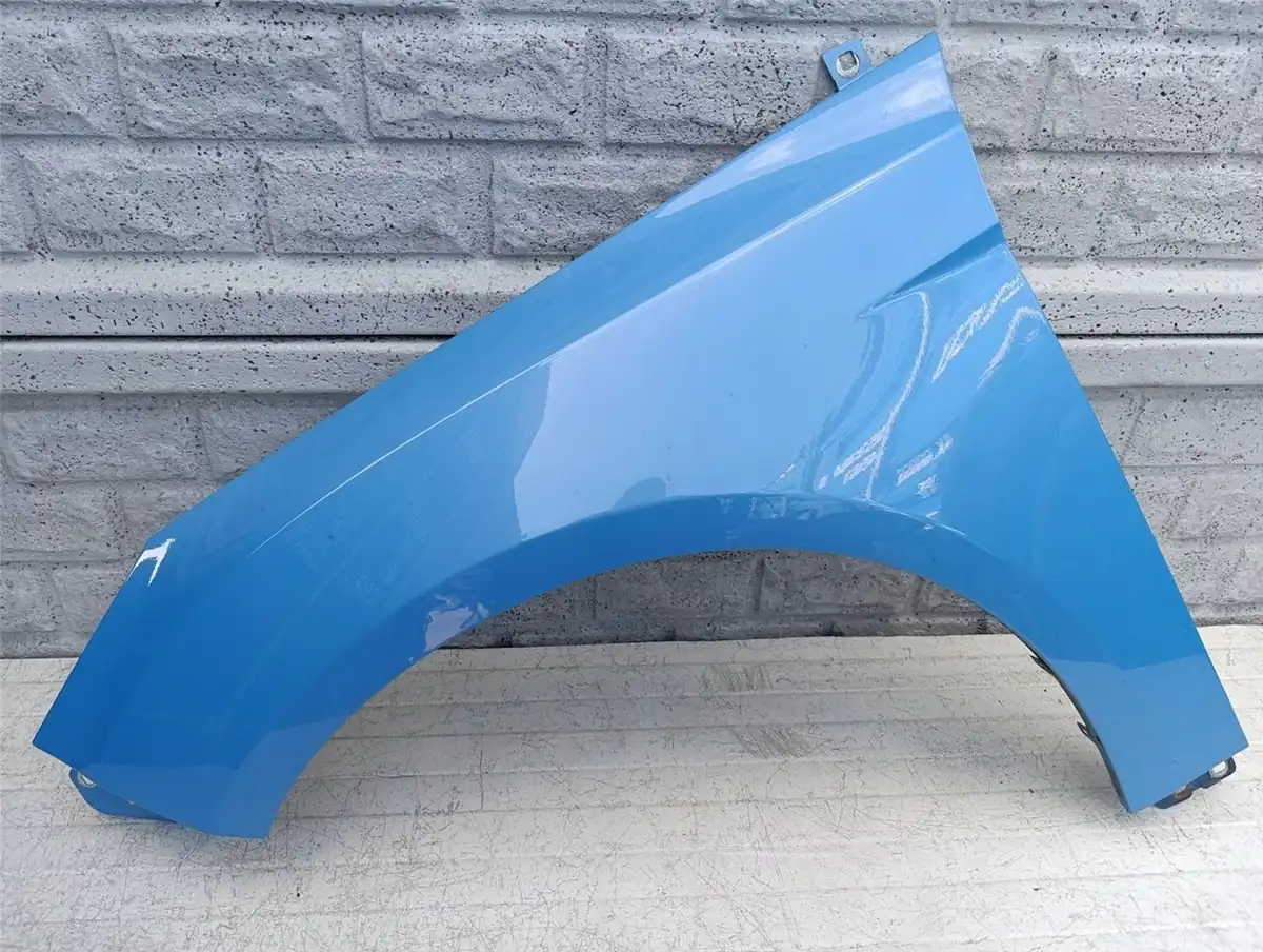 Aripa fata stanga Ford Focus Mk3 2011 2018