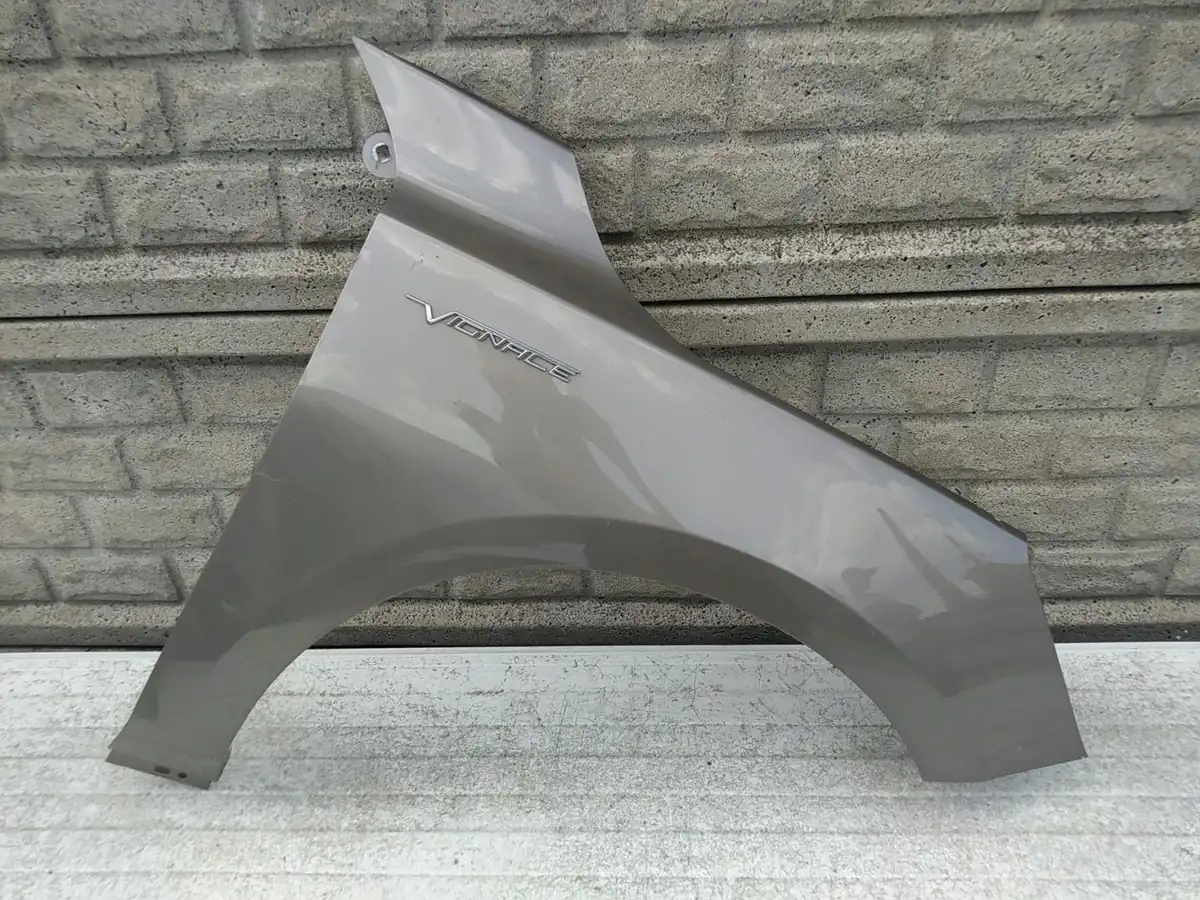 Aripa fata dreapta Ford Focus Mk4 Mk 4 18 24