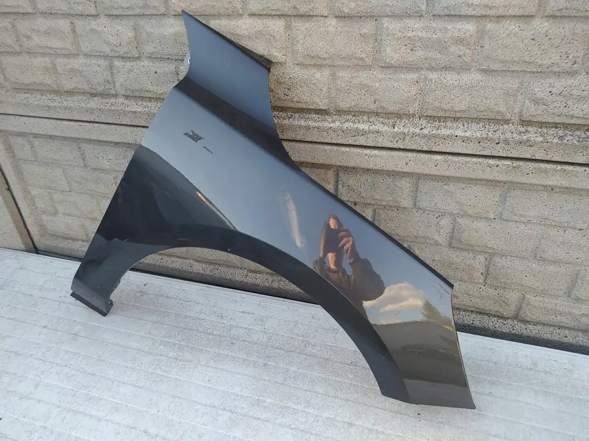 Aripa fata dreapta Ford Focus Mk4 Mk 4 18 24