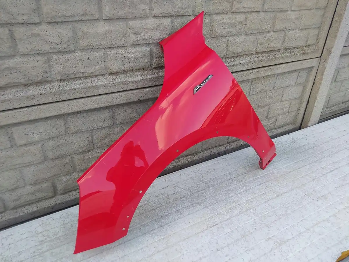 Aripa fata stanga Ford Focus Mk4 Mk 4 Active