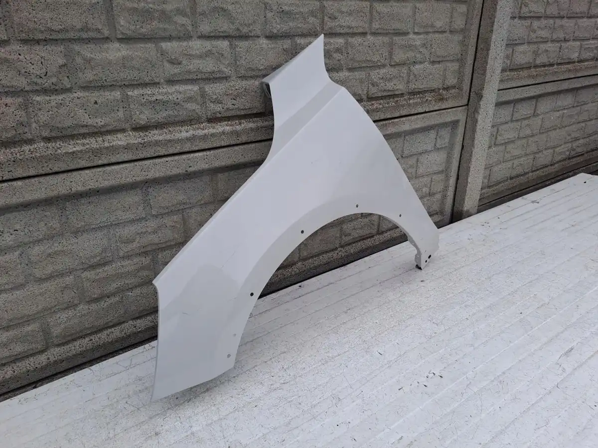 Aripa fata stanga Ford Focus Mk4 Mk 4 Active
