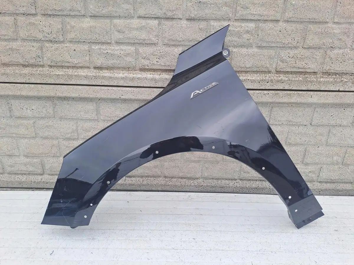 Aripa fata stanga Ford Focus Mk4 Mk 4 Active