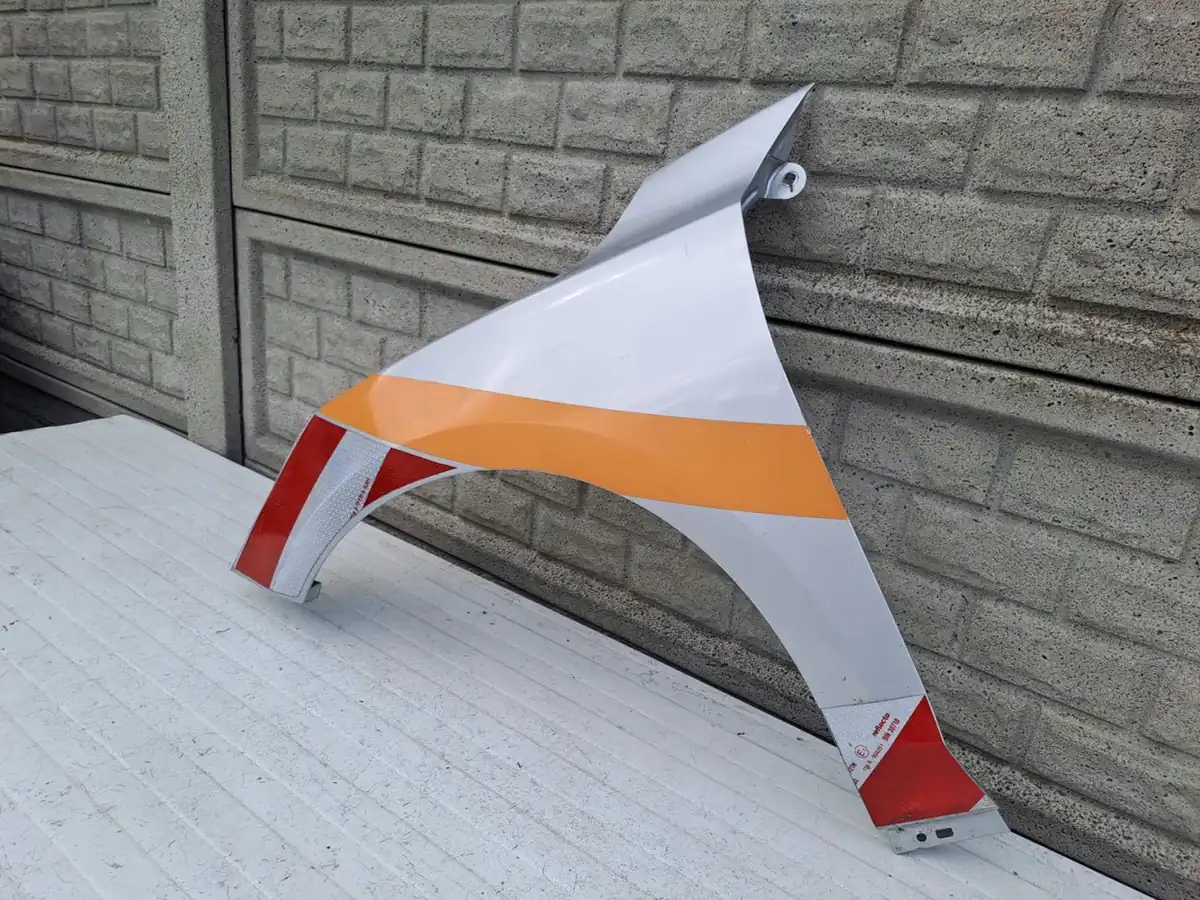 Aripa fata stanga Ford Focus Mk4 Mk 4