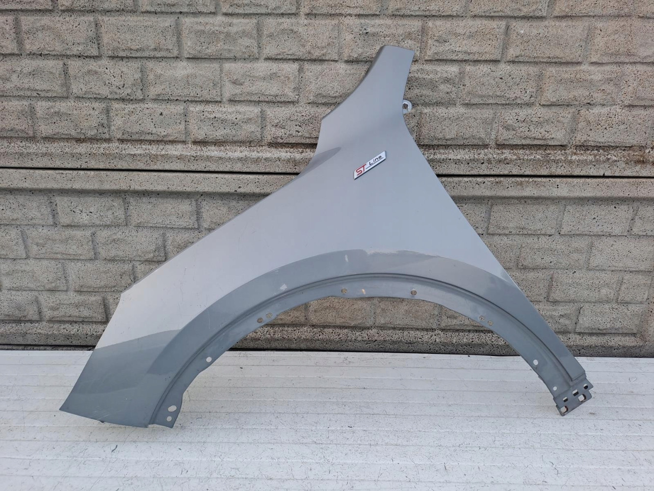 Aripa fata stanga Ford Kuga Escape Mk3 20 23