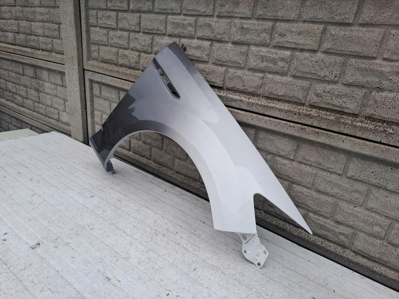 Aripa fata dreapta Ford Mondeo Mk4 2007 2015 - Image 2