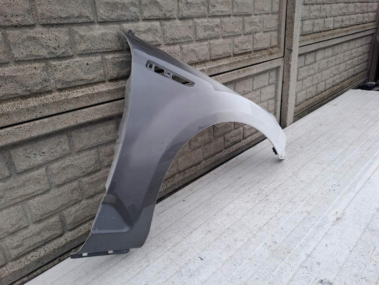 Aripa fata dreapta Ford Mondeo Mk4 2007 2015 - Image 3