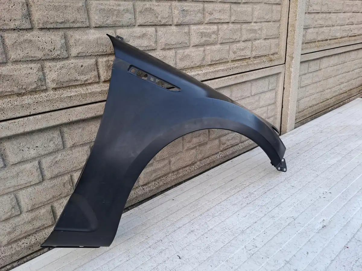 Aripa fata dreapta Ford Mondeo Mk4 2007 2015