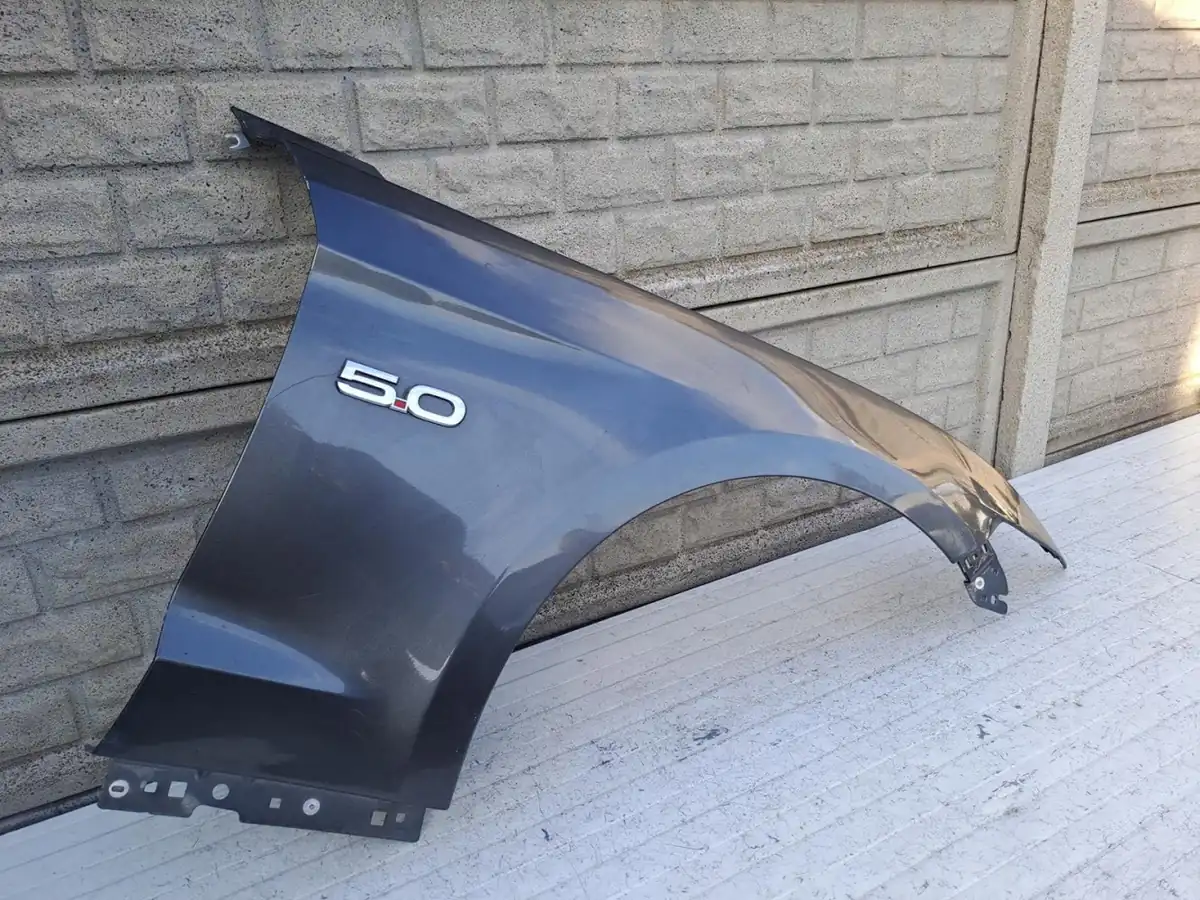 Aripa fata dreapta Ford Mustang Vi 14 18