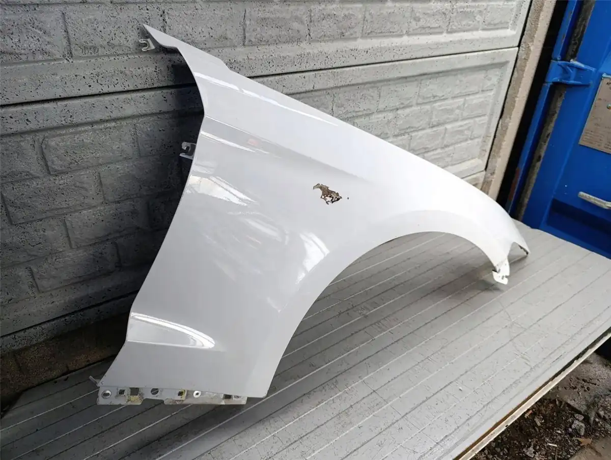 Aripa fata dreapta Ford Mustang Vi 14 18