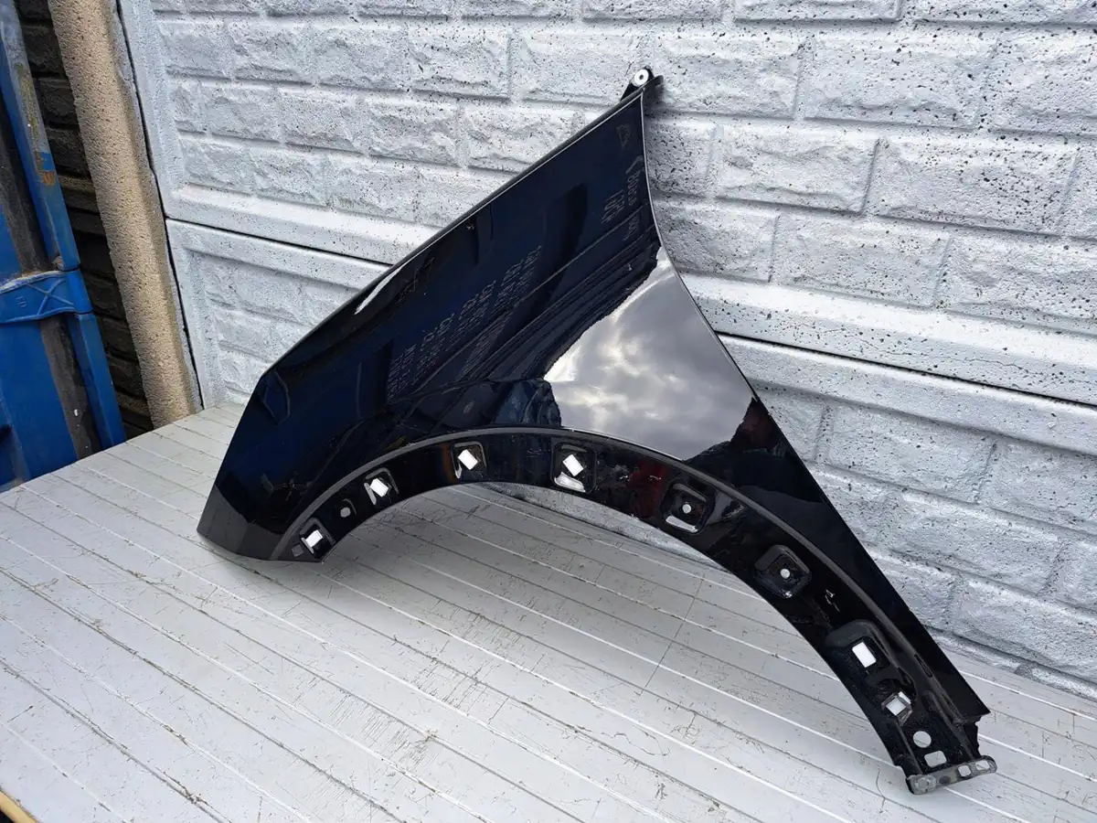 Aripa fata stanga Ford Puma Mk2 2019 2024