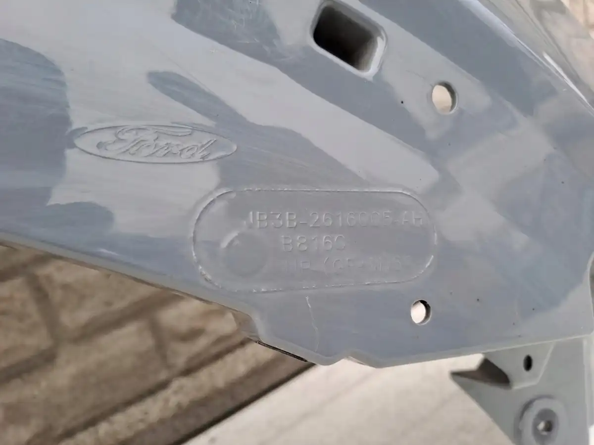 Aripa fata dreapta Ford Raptor 2018 2022