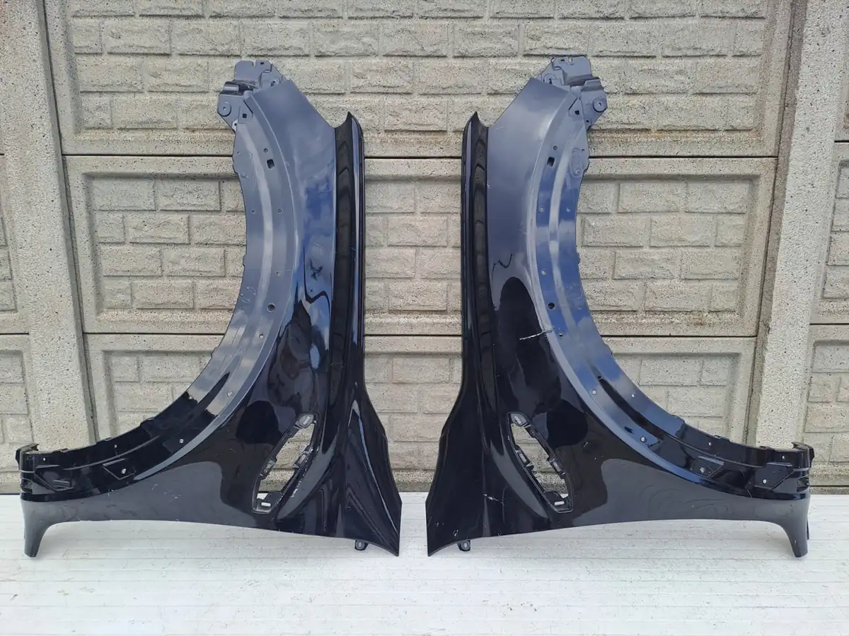 Aripa fata stanga Ford Raptor 2018 2023