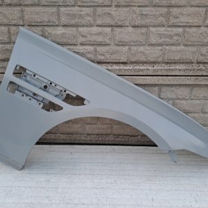 Aripa fata dreapta Pozostale Genesis 2 Ii G80 20 23