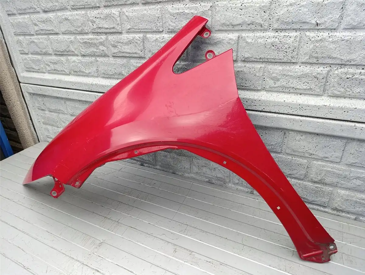 Aripa fata stanga Honda Civic Ufo 06 13